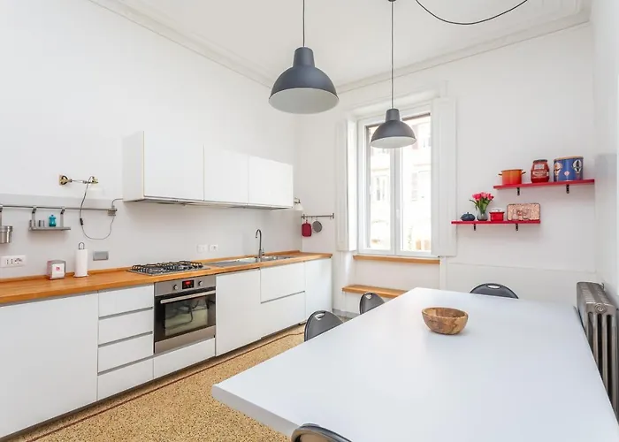 Appartement Flaminio Historic Charm And Modern Flair