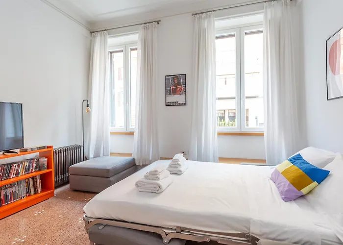 Flaminio Historic Charm And Modern Flair Appartement